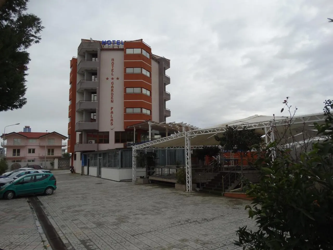 ***  Garden Palase Hotel Fier Albania